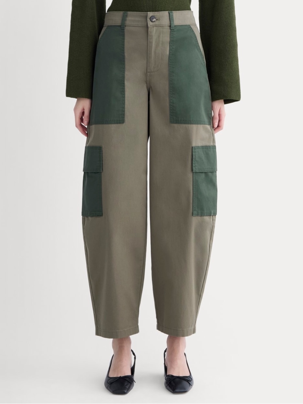 EVERLANE NWOT The Utility Cargo Pant Barrel Leg Colorblock KALAMATA / DUFFEL BAG - Picture 2 of 14
